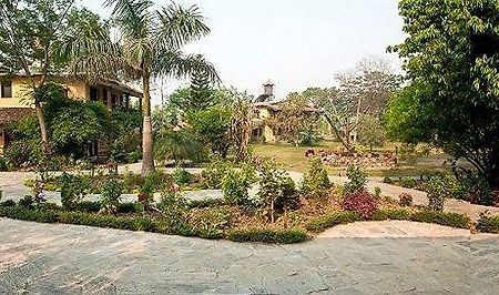 Bhanjyang Village Lodge Покхара Экстерьер фото
