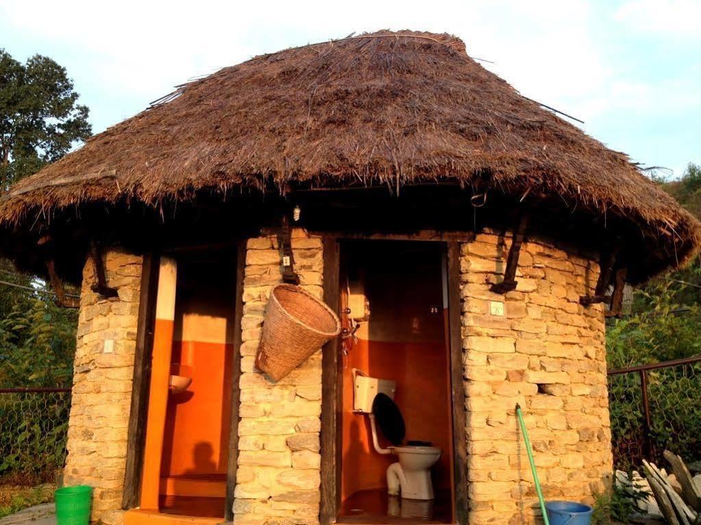 Bhanjyang Village Lodge Покхара Экстерьер фото